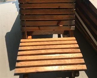 Pair of portable lawn chairs