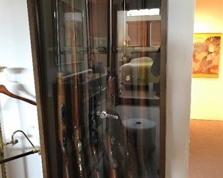 Various long arm guns