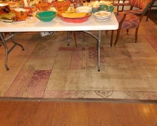 Approx 9'x12' room-size rug and 2 matching runners
