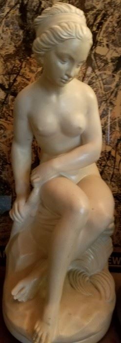STATUE