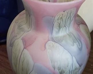 ISRAELI GLASS VASE. ART GLASS