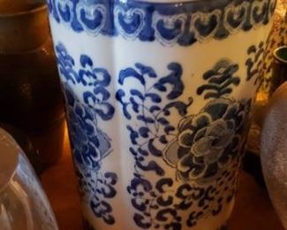 ASIAN VASE