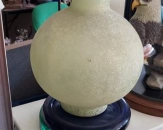 POTTERY. URN