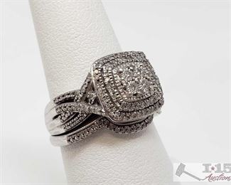 911: Diamond Ring with Floral Engraving
Size 9.5, unknown metal
OS19-017630.58