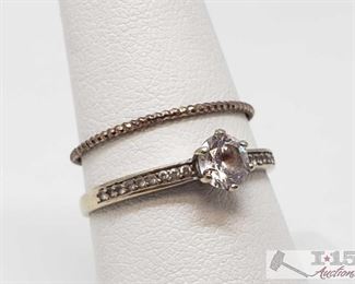 930: 	
Two 10k Gold Rings, 1.5g
Combined weigh approx 1.5g, sizes 7 and 8
OS19-017630.74