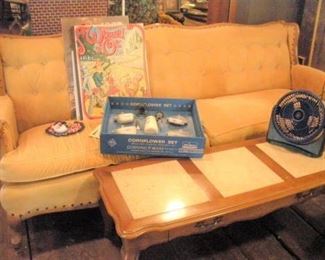 Large old Wizard of Oz books and Children's Dishes in the original box.