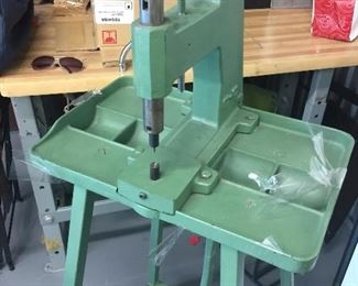 Commercial grade industrial vice puncher 250