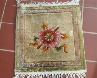 #1
Tibetan Bay Face Mat Rug