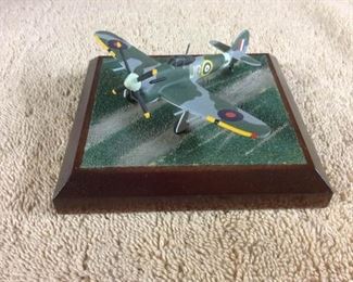 0011  Diverse Images Pewter Airplane Collection  Hawker Typhoon