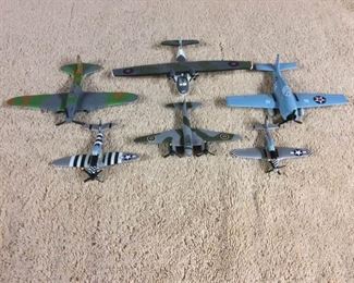 0025  Mix of different WWll Diecast AirPlanes.