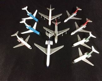0031  AeroMini Commercial Airplane Collection.