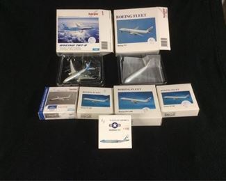 0033  Herpa Boeing Model Airplane Collection.