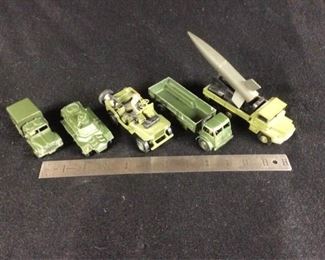 0072  Mix of Dinky Army Vehicles