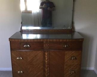 Dresser with Mirror https://ctbids.com/#!/description/share/191814