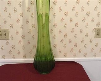 MCM Tall Vase https://ctbids.com/#!/description/share/191820