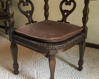 Vintage Corner Chair #3 https://ctbids.com/#!/description/share/191784
