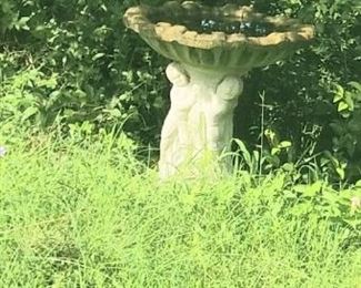 Another medium size fountain