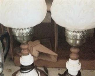 Great French Provencial Lamps, need glueing on base