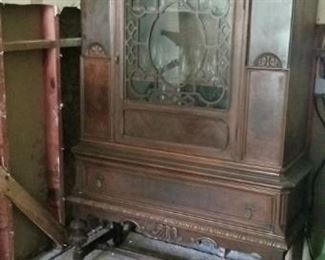 Large fabulous China hutch