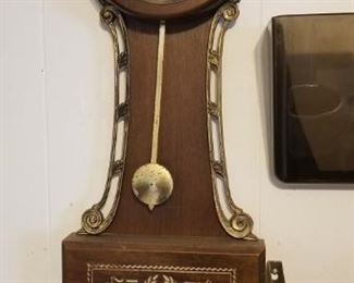 Unique clock