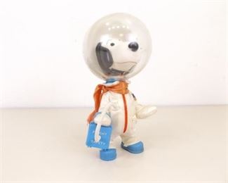 Vintage 1969 United Features Syndicate Astronaut Snoopy Doll
