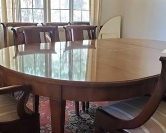200:	
Baker Furniture Dinning Table with 10 Chairs and Table Leaves
Baker Furniture Dinning Table with 10 Chairs and Table Leaves. Table Measures Approximately 54"×78"×29.5" with out leaf inserts. Chairs measures approx 20"×24"×35" Also includes table cover protectors.
