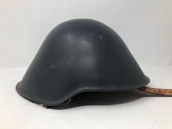 Large Collection of Vintage Military Items