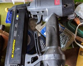 Senco air brad nailer