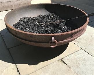 Cool heavy fire pit