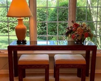 Sofa/foyer table w/matching benches 