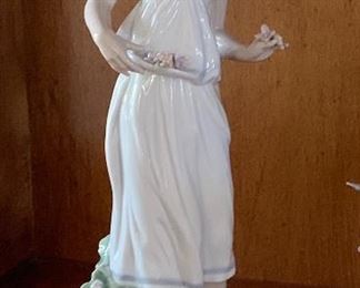 Lladro Figurines