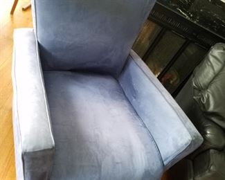 Very nice suede like material chair