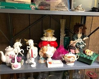 Goldilocks cookie jar has sold