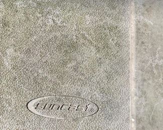 #88		plastic Suncrest cushion box  4 feet 	 $30.00 
