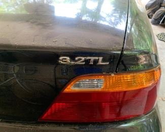 #94		2000 Black Acura 3.2tl 4 door car as is 130,000 miles	 $1600   title applied for 