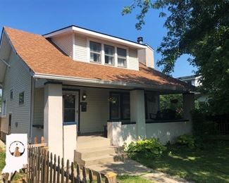 Awesome Antiques A 1920s Craftsman Home in Beech Grove