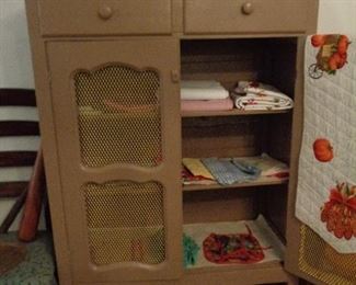 cute pie safe