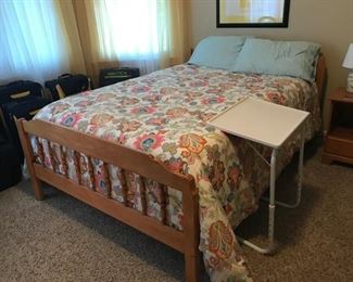 Double / Full Size Bed