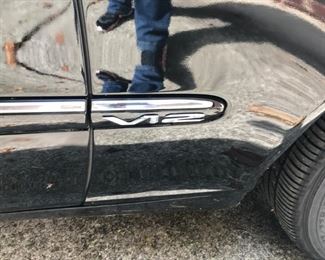 This is a 2001 S600 Mercedes Benz. It has a little over 80,000 miles and is a V12 with a clean title. We know it has a water leak that makes it undrivable. The price is $4,000. Cash or certified check only.