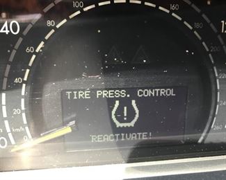 This is a 2001 S600 Mercedes Benz. It has a little over 80,000 miles and is a V12 with a clean title. We know it has a water leak that makes it undrivable. The price is $4,000. Cash or certified check only.