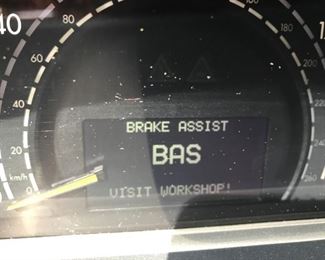 This is a 2001 S600 Mercedes Benz. It has a little over 80,000 miles and is a V12 with a clean title. We know it has a water leak that makes it undrivable. The price is $4,000. Cash or certified check only.