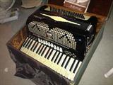 Vintage Excelsior Accordion Model 320