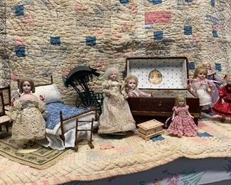 Dollhouse Dolls and Accessories