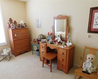 DSCN9184 5991nelsonestatesale