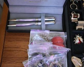 PEN SET, EARRINGS