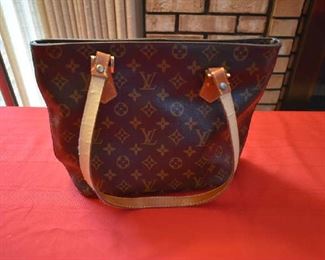 LOUIS VUITTON- CANNOT GUARANTEE AUTHENTICITY