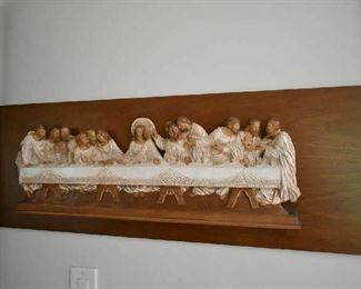 WALL DECOR