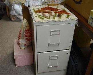 FILE CABINET