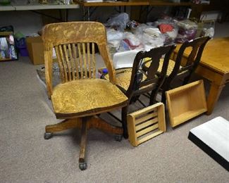 CHAIRS