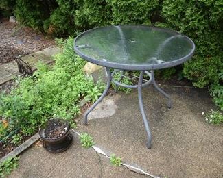 PATIO TABLE